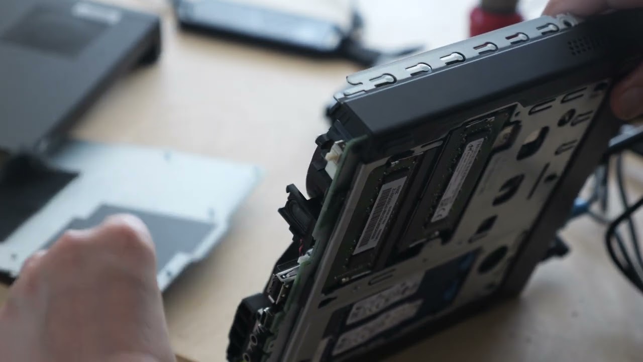 Микро компютър Thinkcentre M920x на максимум