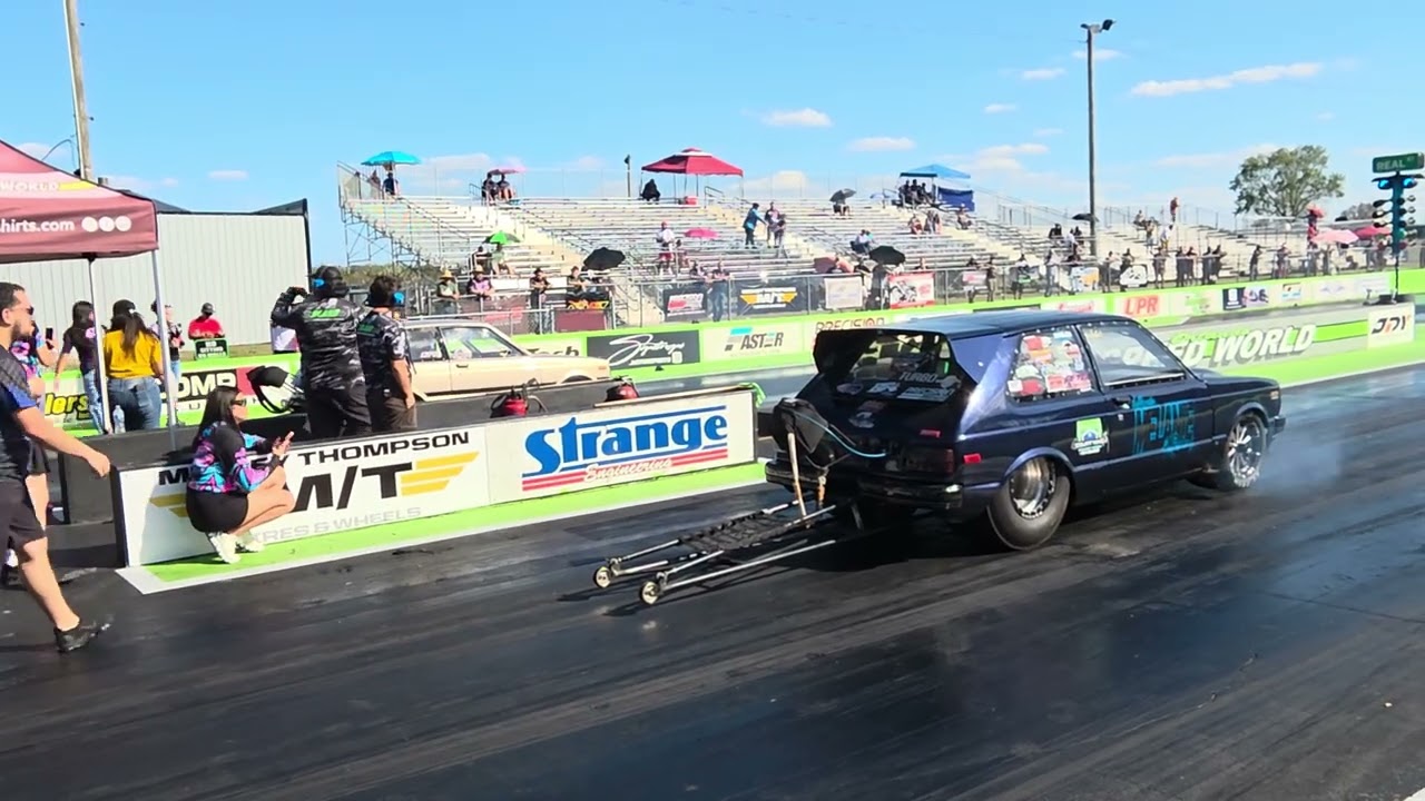 CAR RACING