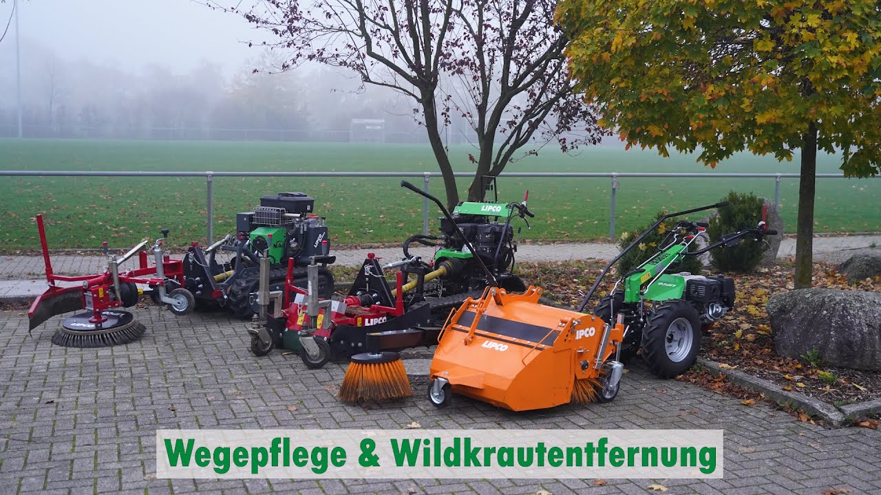 Umweltfreundliche Wildkrautentfernung auf Pflasterflächen und an Bordsteinkanten.