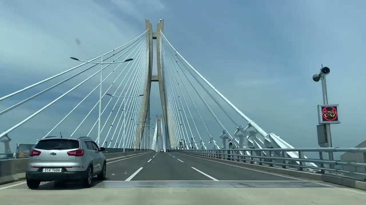 가덕 해저터널, 거가대교.   부산-거제 방향