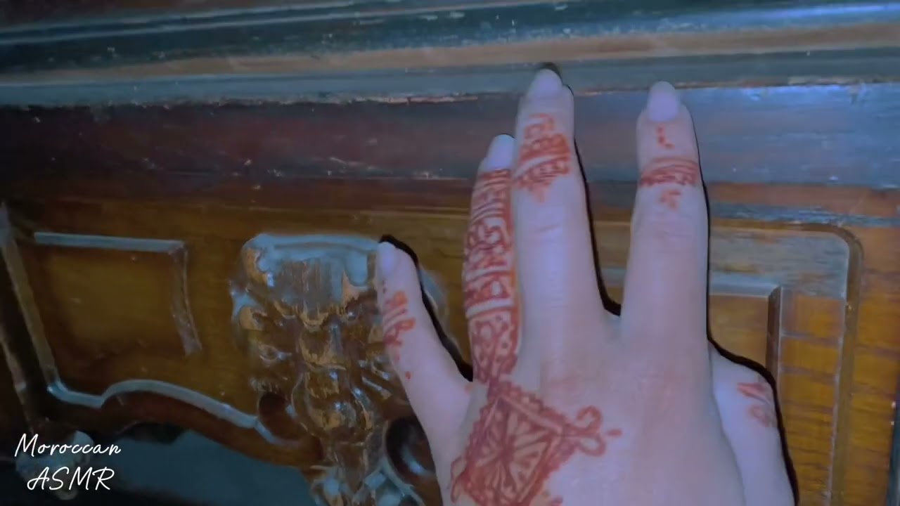Moroccan ASMR رسم على اتات خشب بيتي /نعاود قصة لتسترخي و تنام