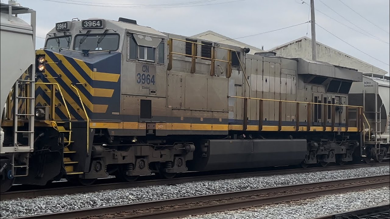 CSX 4720, CPKC & CITIRAIL ALL IN 1 DAY, COOL LASHUPS AND MORE..