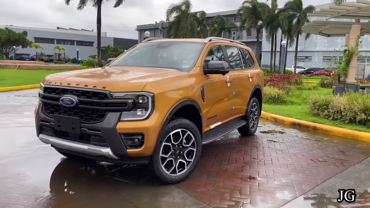 The All New Next Gen Everest Wildrak | Luxe Yellow | Walk Around