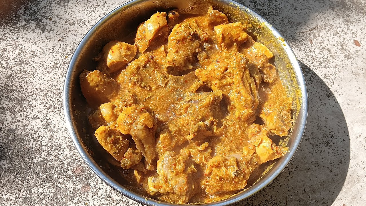 রবিবার দিনে স্পেশাল চিকেন কষা 