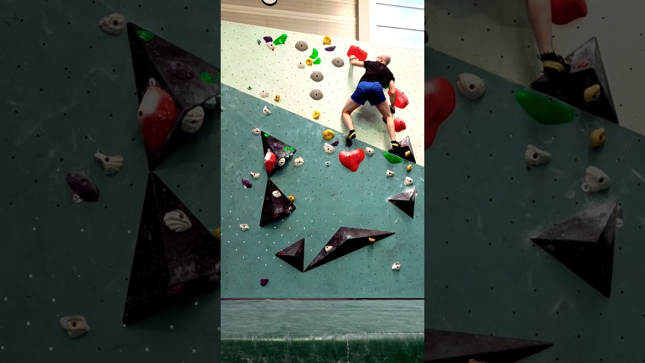 paars 5b beta | gebouwd op 1/4/2025 | BAZ bouldergym zaandam | albarracin left