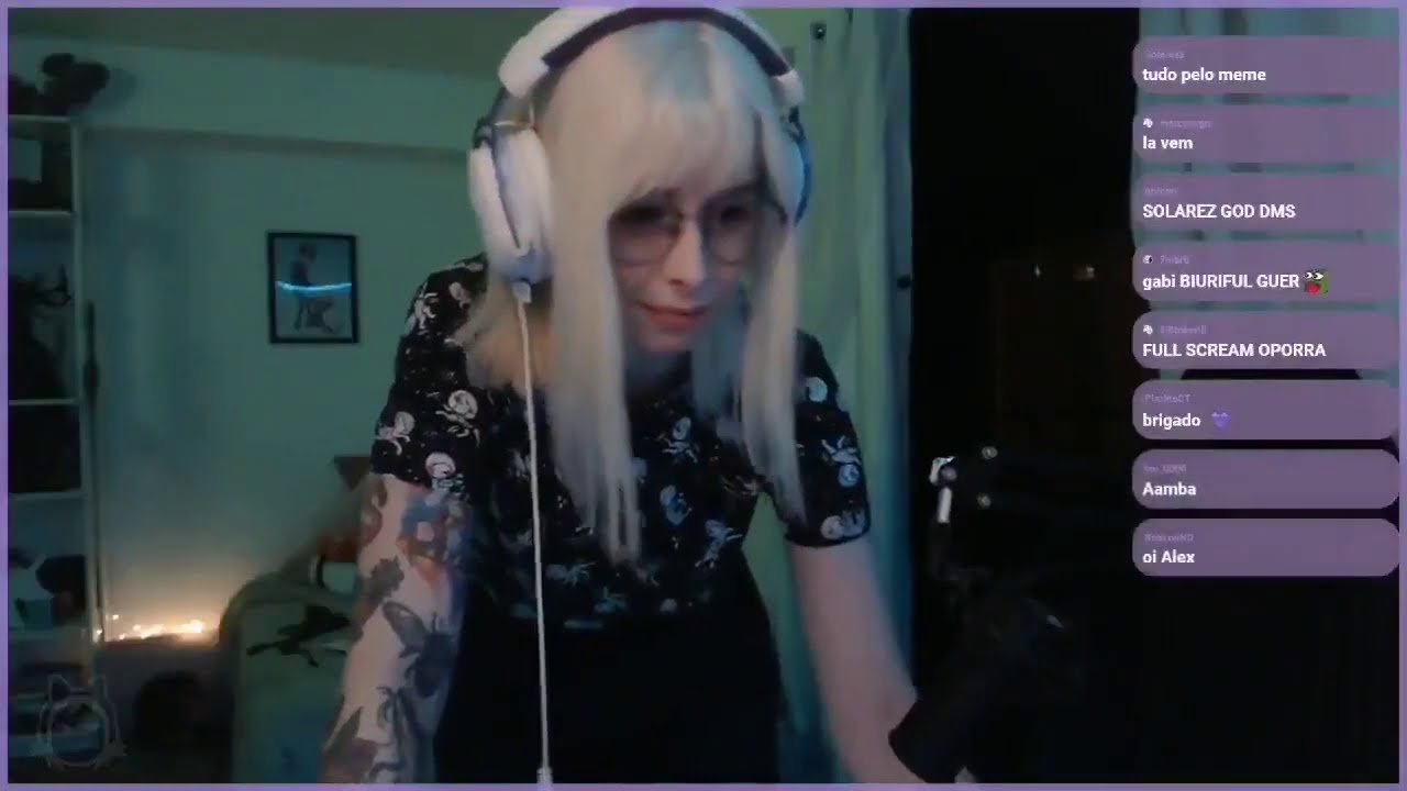 Gabi Cattuzzo dan&ccedil;ando para animar o seu dia
