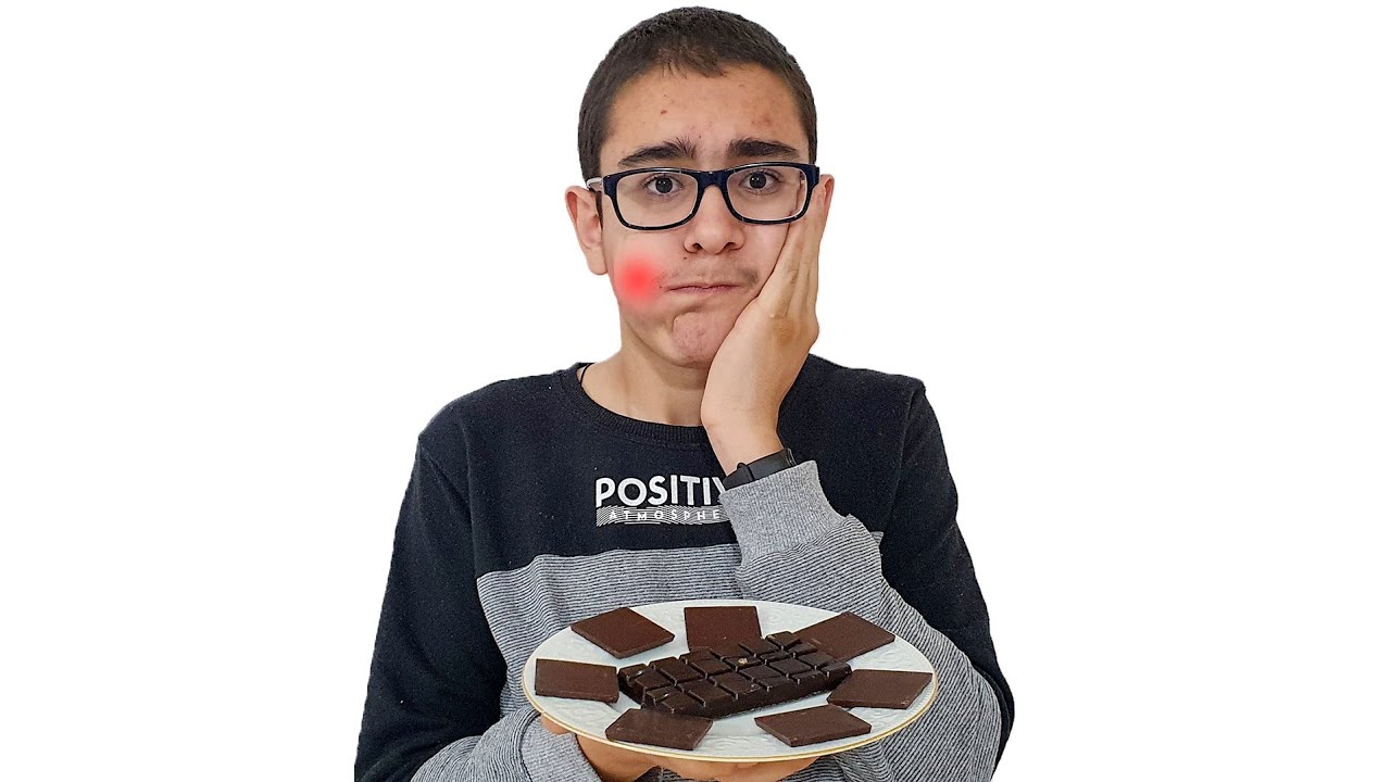 Buğra Çok Çikolata Yedi Dişi Şişti