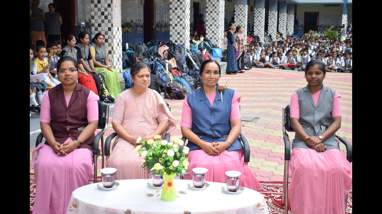 welcoming of New Principal  sister @ Holy Cross School, Hazaribag .