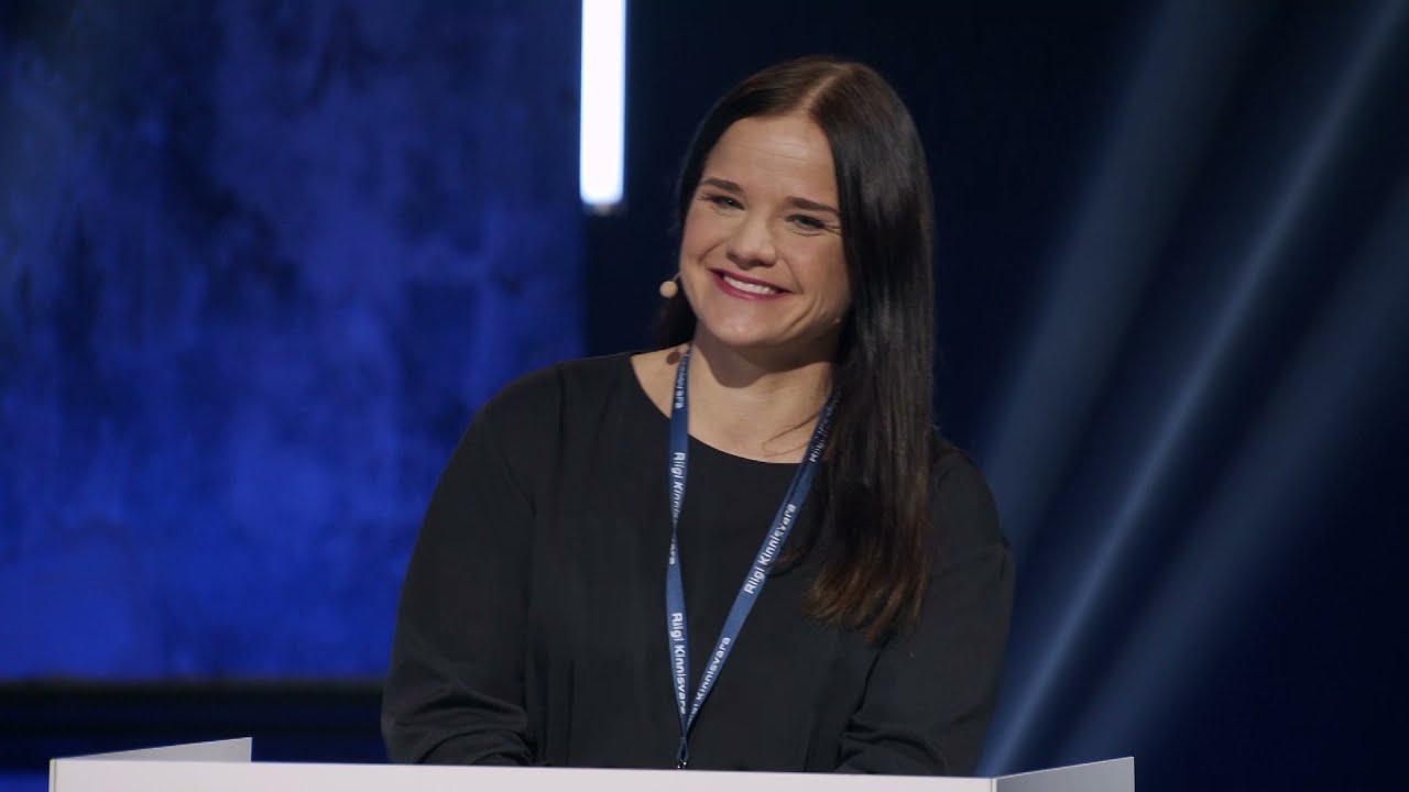 M&otilde;ttemuutjad 2021 - K&auml;rt Vabrit, Sigrid Solnik - T&ouml;&ouml;keskkonna loomisest K&auml;rdla riigimaja n&auml;itel