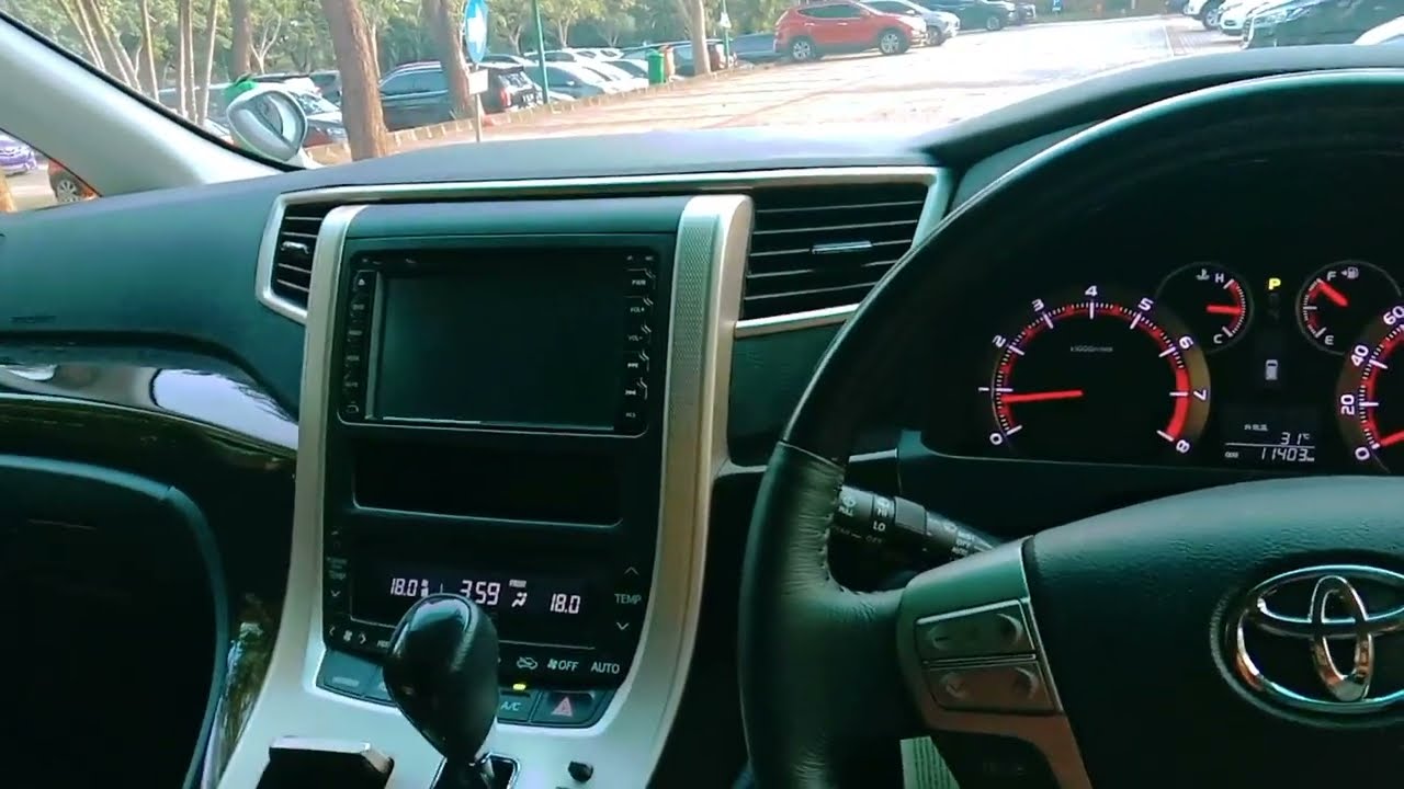 vellfire dashboard and interior