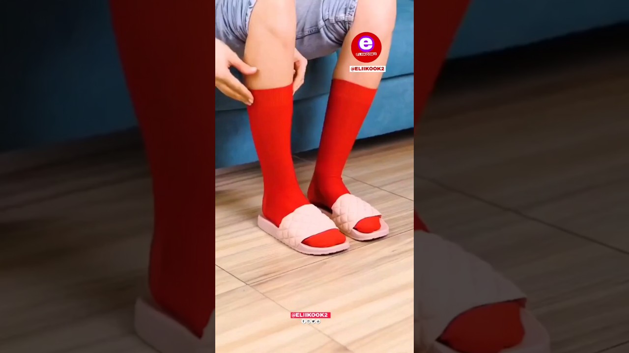 Slippers 👌 in winter shoes for Home | diy hack #diy #shortvilar @eliikook