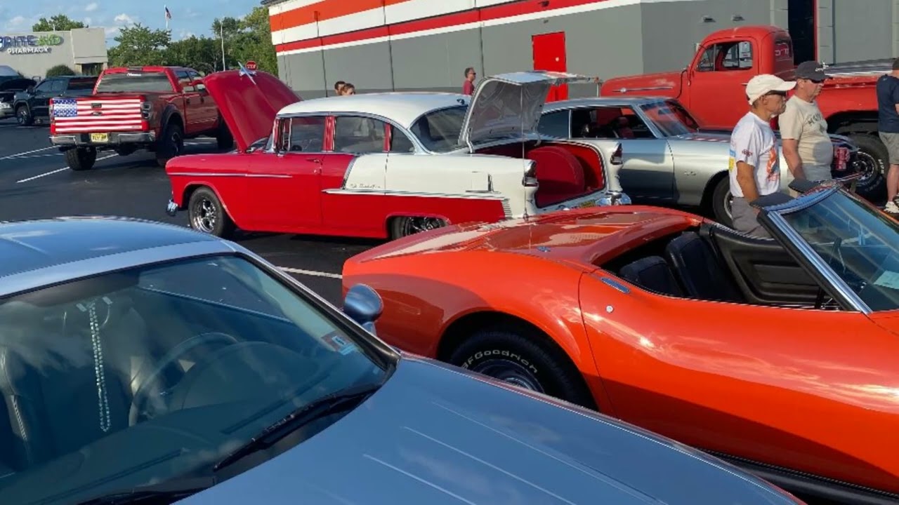 CRUISING IN SJ                    CLASSIC CARS   STREET ROD   MUSCLE CAR REVIEWS    CAR SHOW REVIEWS