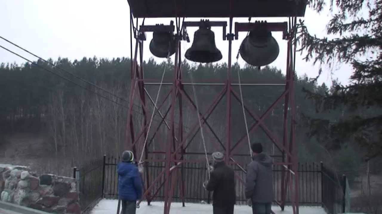 Kościół Bożego Ciała w Pręgowie - dzwonienie ręczne! - godz 17:20 (!)