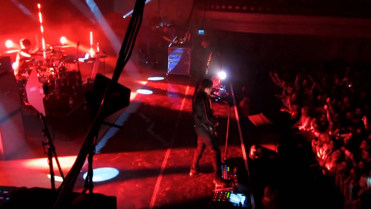 Muse - Fury (Live at the Ulster Hall in Belfast)