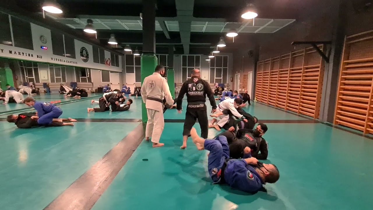 SEMIN&Aacute;RIO FEUBJJ EM ESPANHA NA CHECKMAT