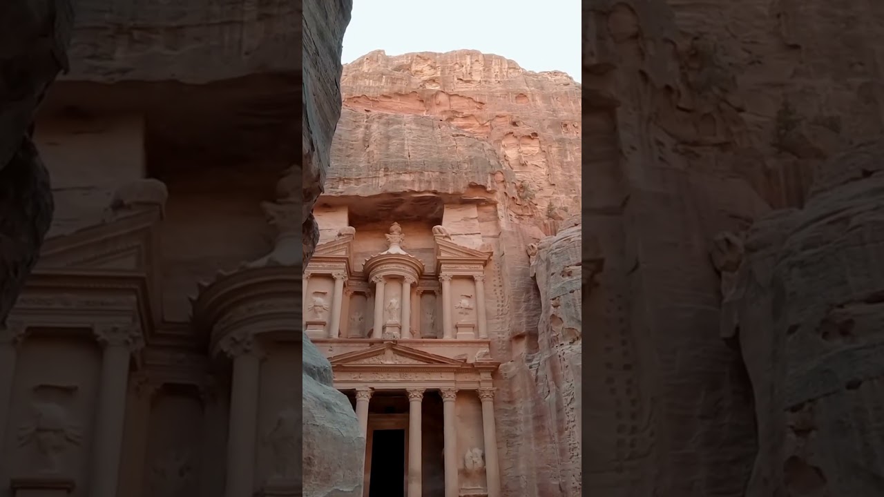 Petra in 30 Seconds: Journey Through Jordan's Ancient Wonder!