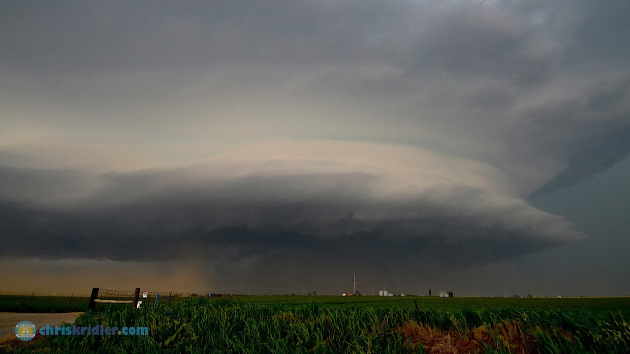 31 May 2013: El Reno, Oklahoma, rain-wrapped tornado and storm structure