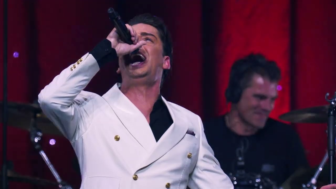 Yves Berendse - Italiaanse Medley (Yves In De AFAS Live)
