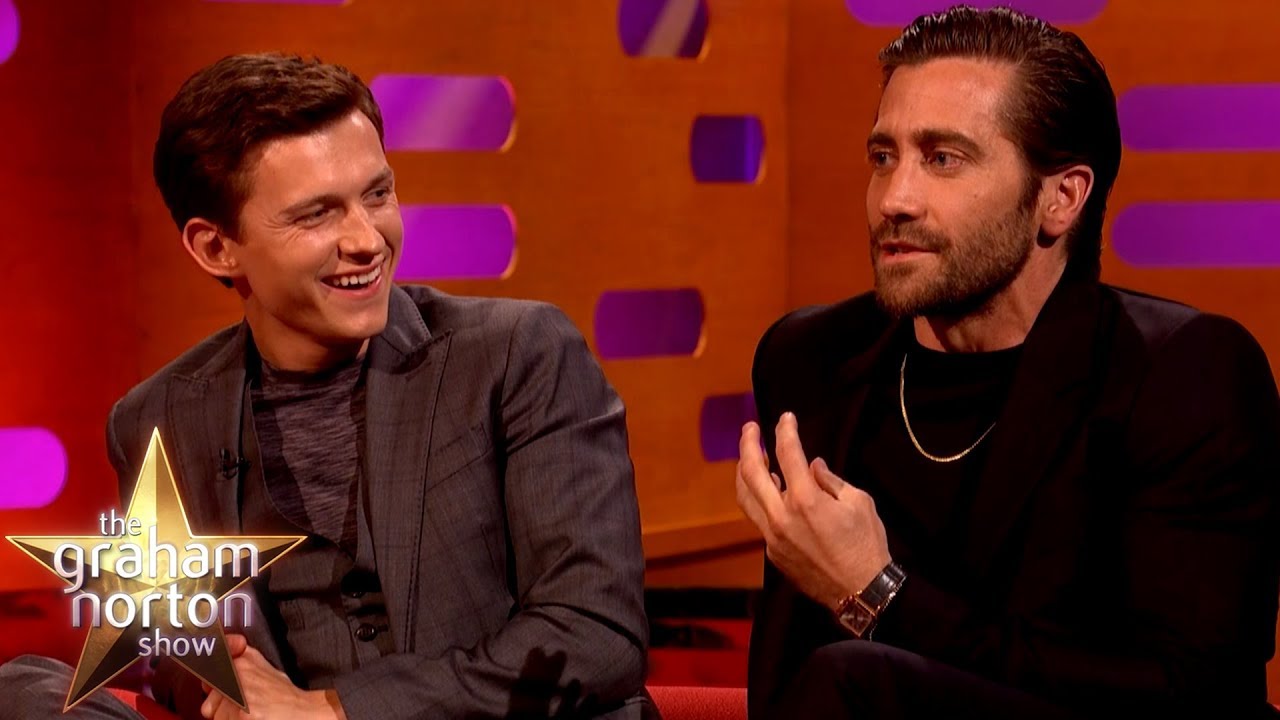 Jake Gyllenhaal Convinces Tom Hanks That Marvel CGI'd His Vomit Out Of Spider-Man