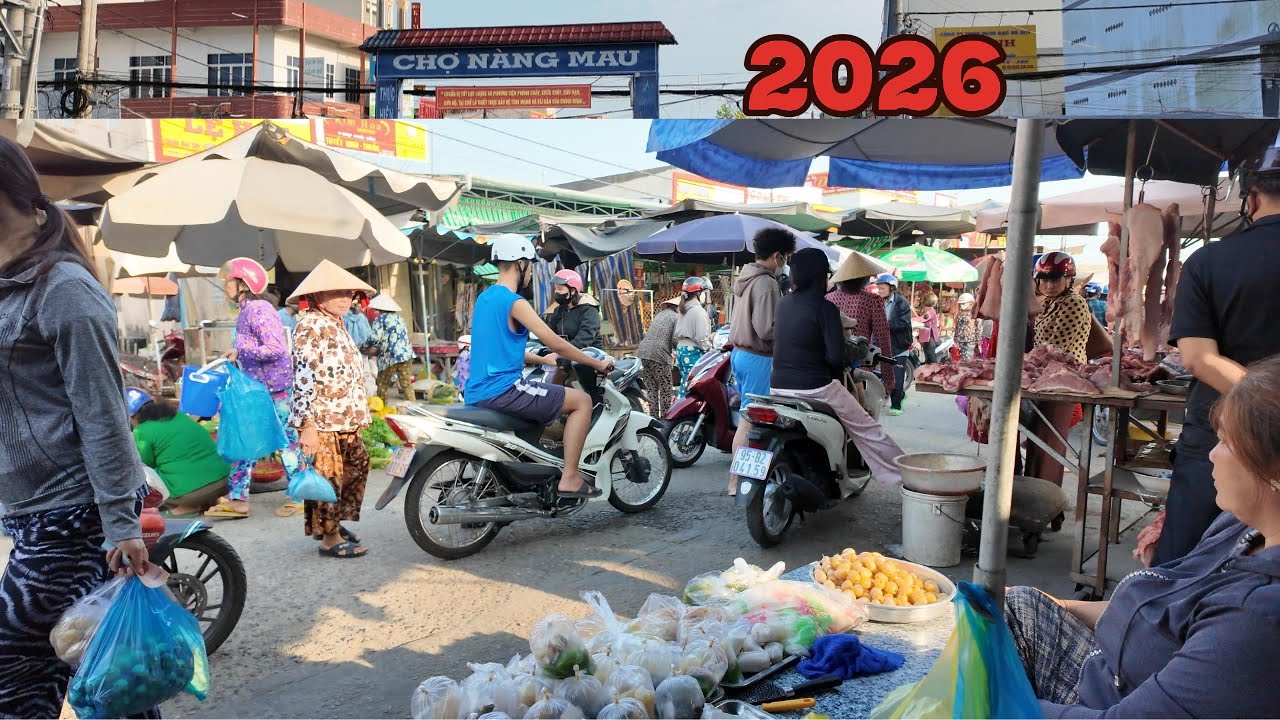 Chợ Nàng Mau rộn ràng sắc xuân những ngày cận Tết 2026