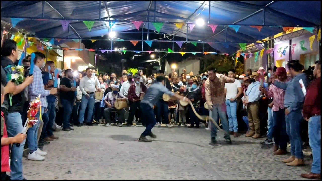 último ensayo del baile de plaza #2022 *Carnaval zoque coiteco*