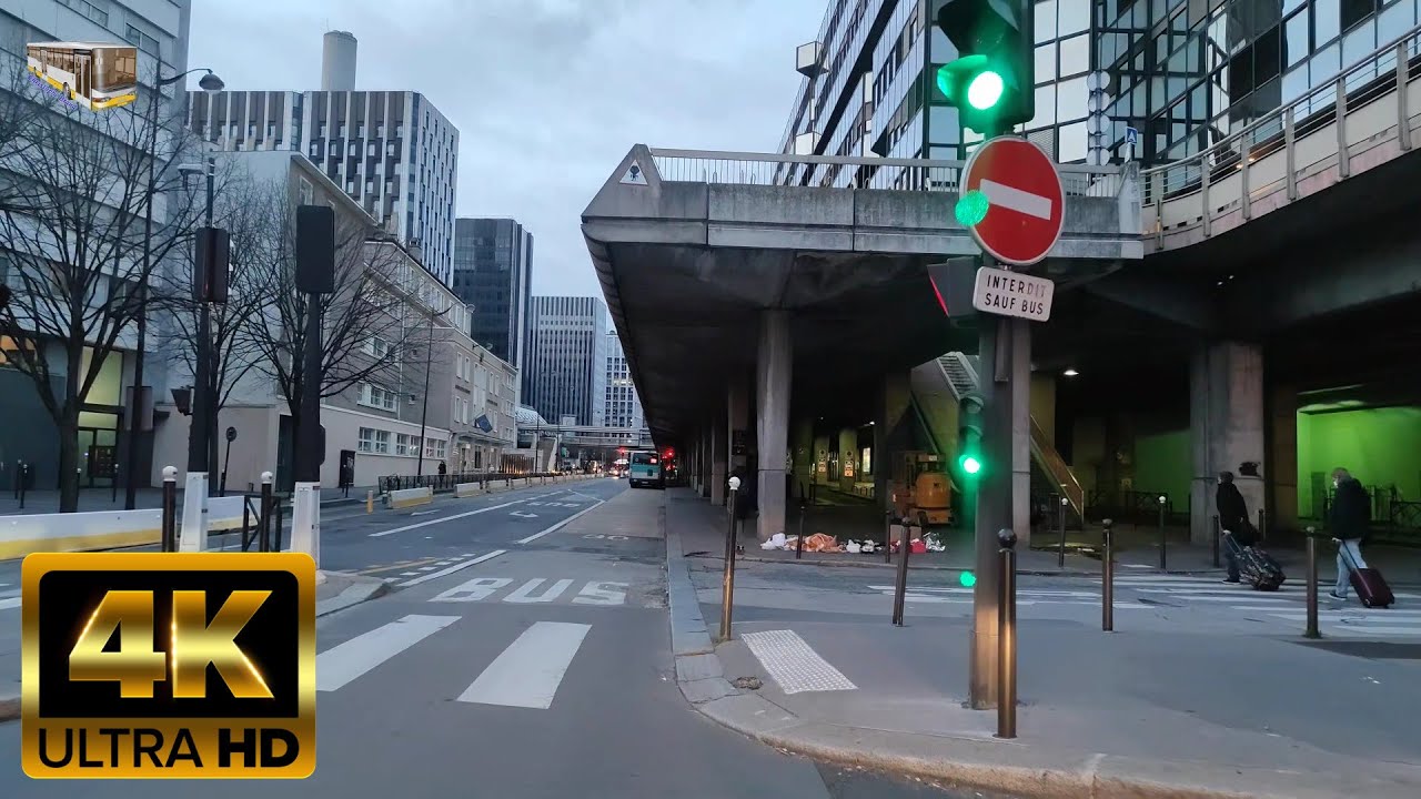 Bus 24 - direction Panthéon