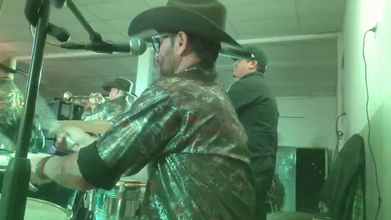 Baila pachanguero y el rok de la cárcel  131225 bt