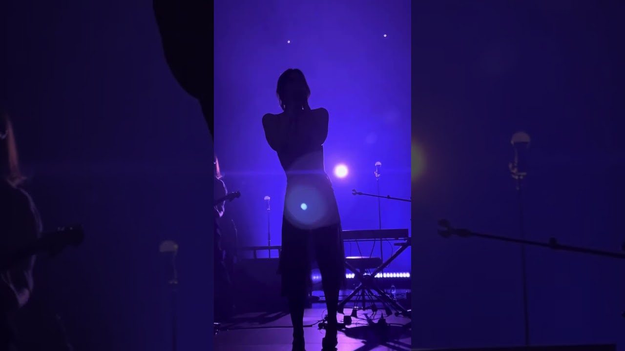 Gracie Abrams - Where do we go now? (Live in Brussels)