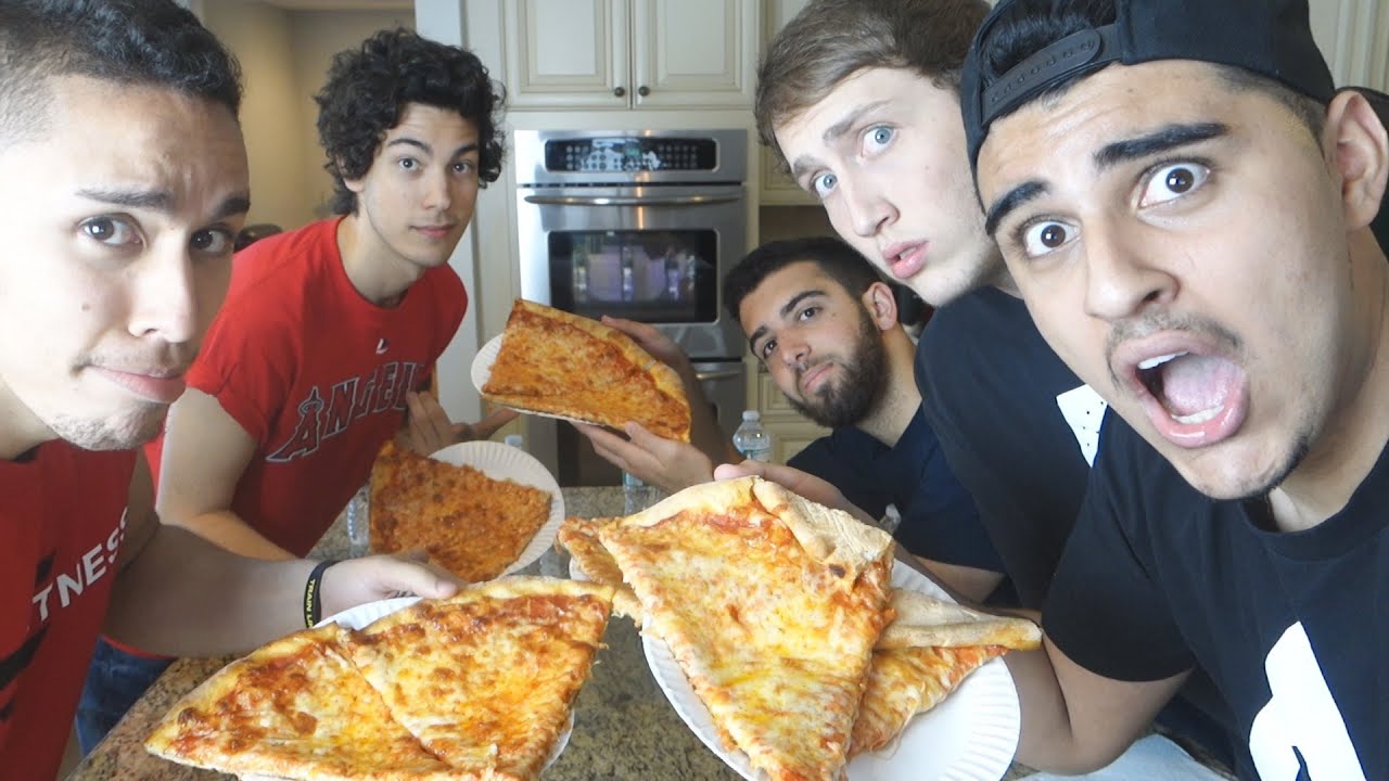 FAST EATING CHALLENGE