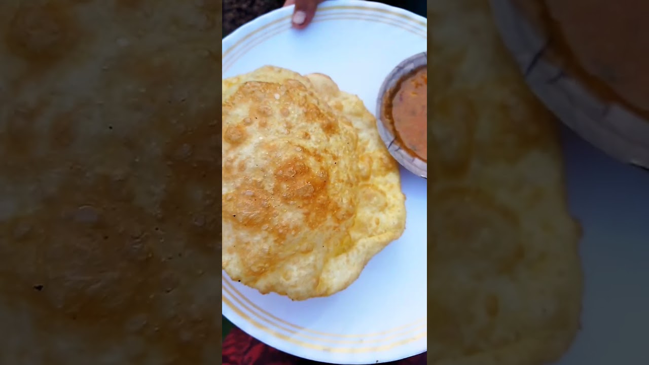 #cholebhaturae #cholebhaturestreetfood #streetfood #trendingvlogs #foodbloggers #pahadivlog #viral
