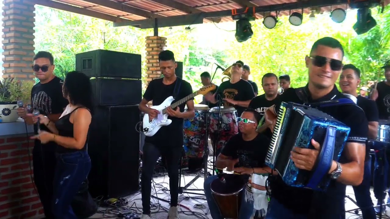 David Noguera, JuanG Curvelo - CAMBIA POR FAVOR.
