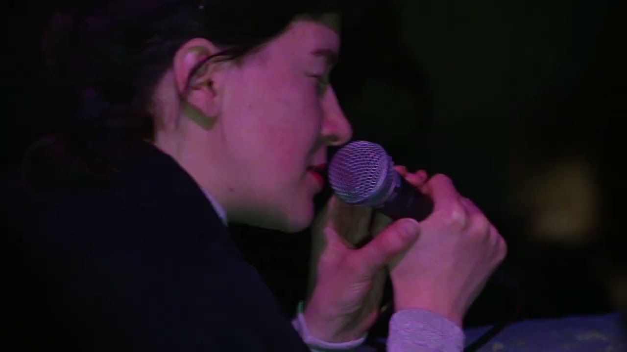 Heta Bilaletdin live @sonicprotestfestival // 29 mars 2024. Théâtre l'Échangeur, Bagnolet.