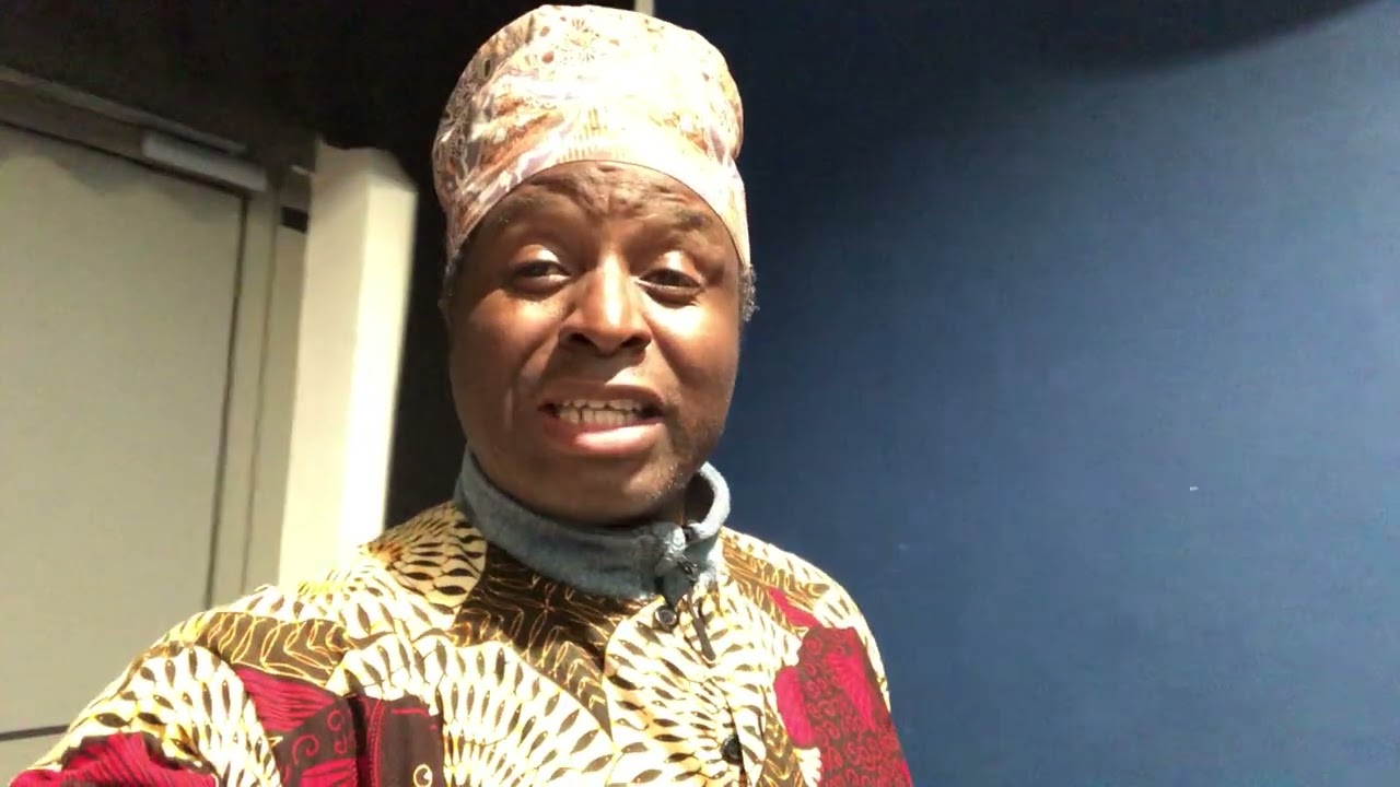 WHAT MAKES A HOUSE IS THE PEOPLE IN IT