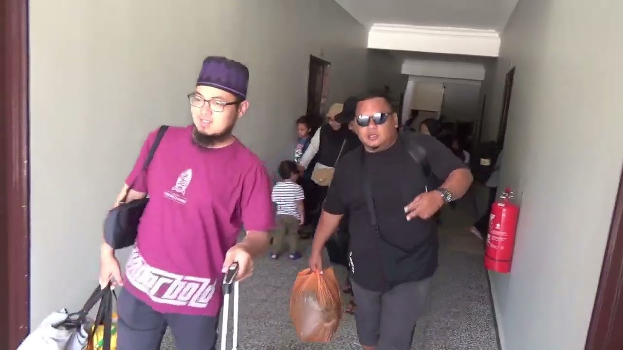 AziZaH GeN - PuLau KapaS 2023