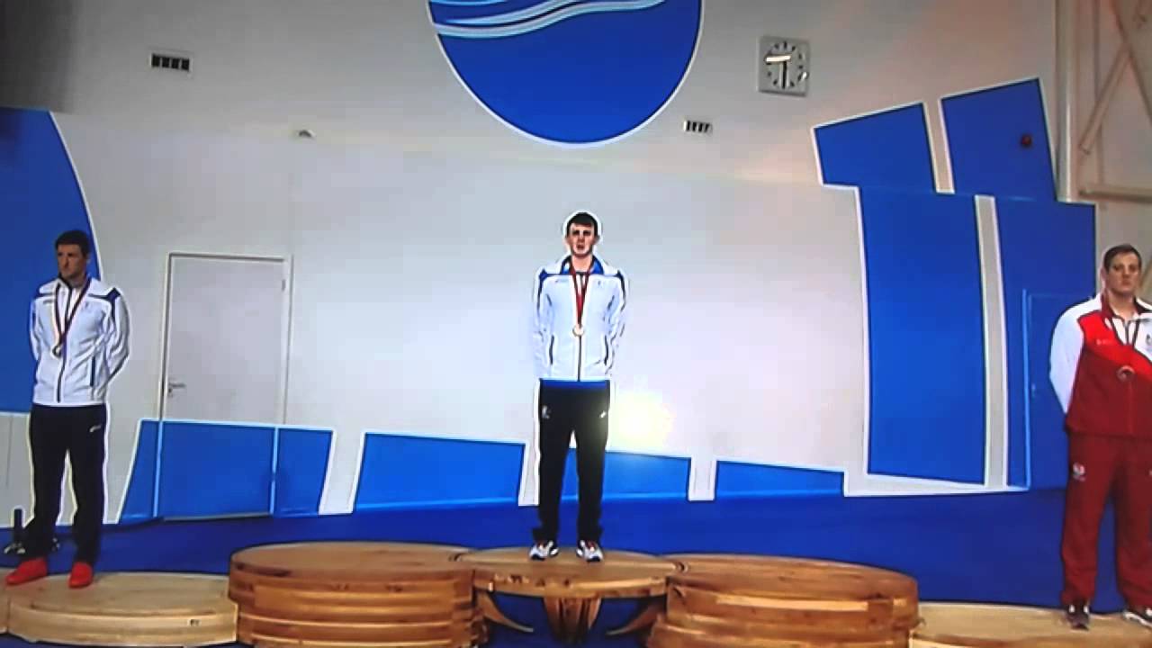 Ross Murdoch winning gold