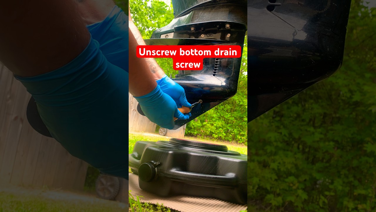 Quick and easy lower unit oil change. #boats #boating #mercurymarine #fishing #howto #shorts