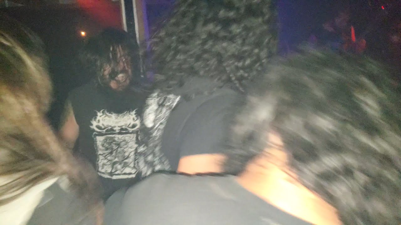 Senderos del Mal - Invunche - Triumph Of Death IX (Live in Valdivia Rural)