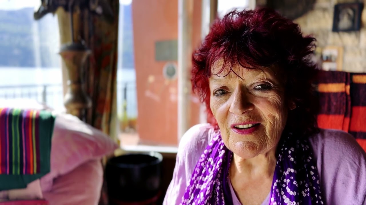 What Is Dying (The Ship) -  Around My World In Sixty Songs with Dana Gillespie, Episode 13, Italy