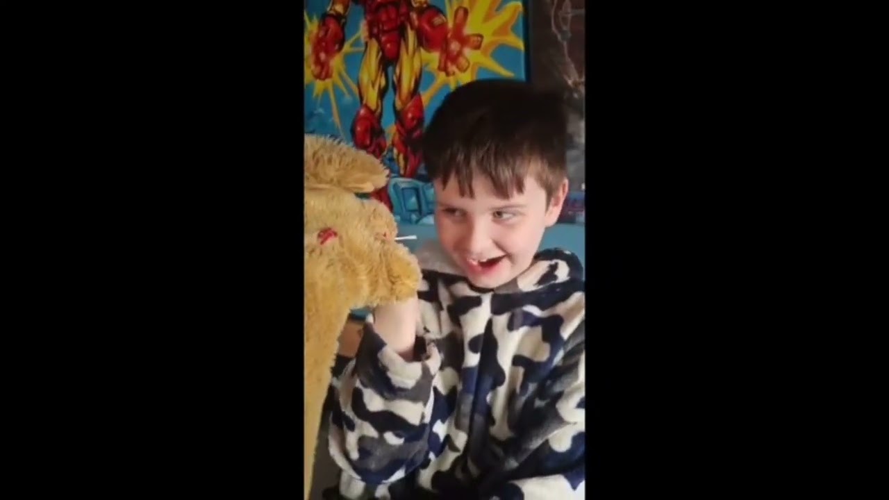 Why You Should NEVER Use Cotton Buds in Your Ears 😬 (Scamp The Dog Saves the Day! 🐶 🐶)