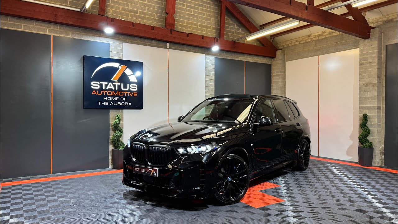 2025 74 BMW X5 50e M Sport, цвет «сапфирово-черный» 
