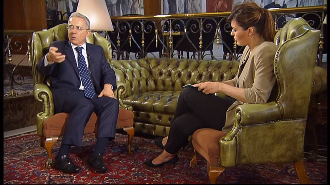 Televisión de Galicia, España entrevista al expresidente Álvaro Uribe Vélez