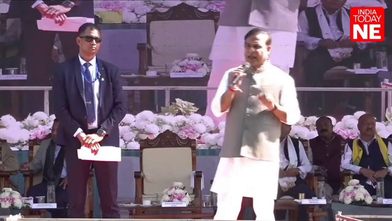 LIVE || Assam CM distributes cheques under MMUA in Digboi, focuses on livelihoods
