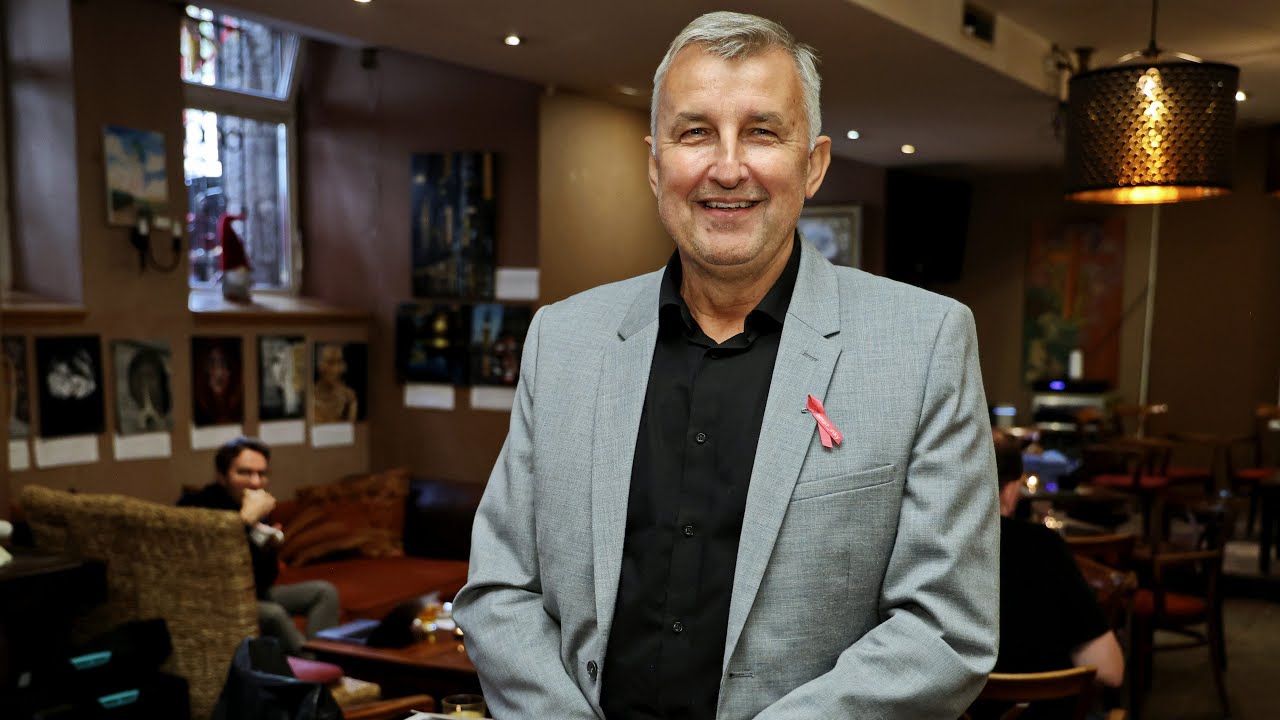 MUDr. Chvalný: Drvivá väčšina operácií nádorov prsníka už dnes neprebieha odstránením celého prsníka