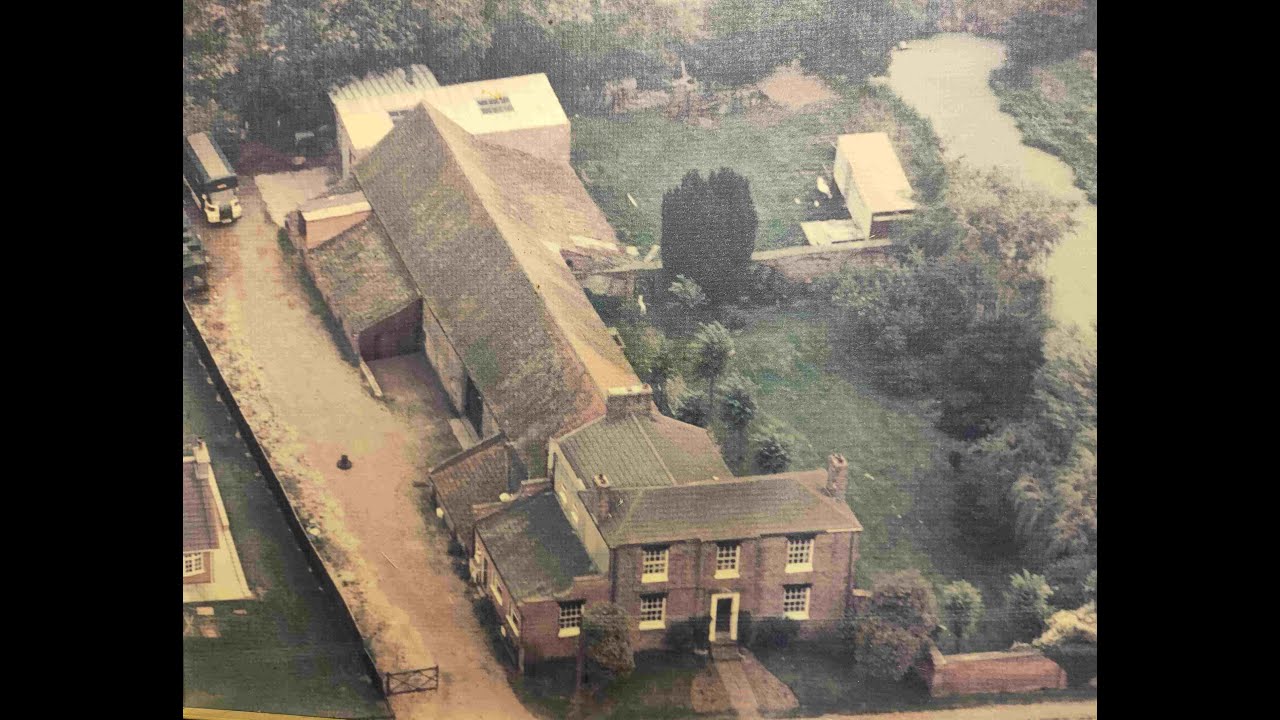 THE SMOKE SCREEN  1973 A tale from Ivy House, New Bolingbroke, Lincolnshire. UK