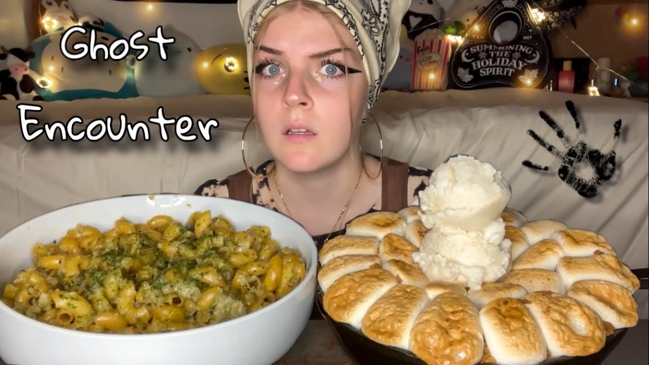 GARLIC BREAD MAC AND CHEESE AND CHOCOLATE S'MORES PIZOOKIE MUKBANG! (Vegan)