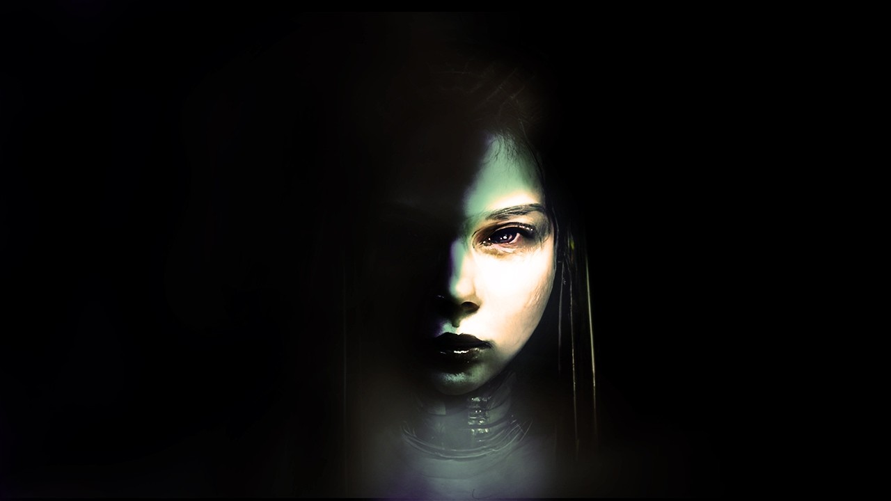 Djuni -  Black Rose