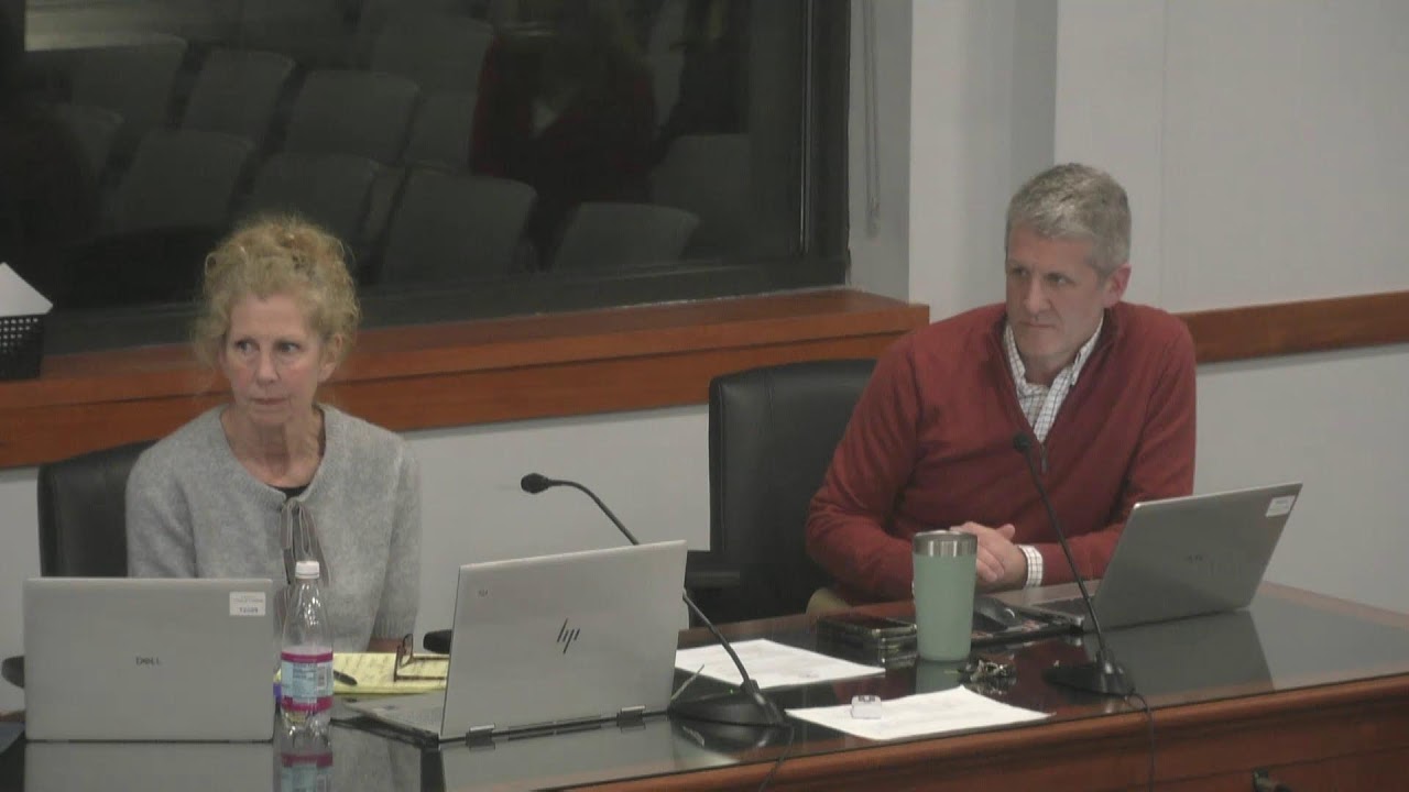 Finance Committee 03-11-26