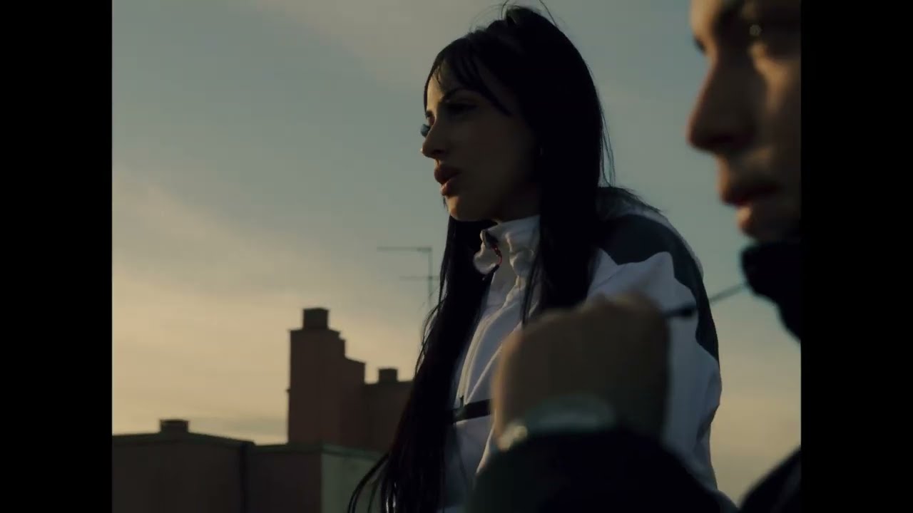 Kitty110 - VIERNES Prod. Rapas (Videoclip Oficial)