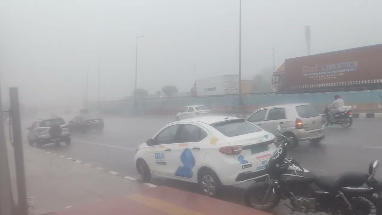 Gaurav Sharma Zone in kapashera border heavy rain