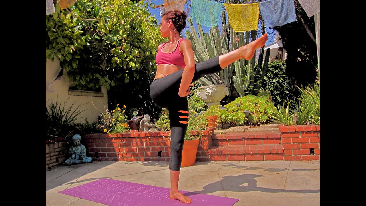 AK24 Vinyasa yoga flexibility Power intervals Hatha Level 2-3 Class Advanced Intermediate